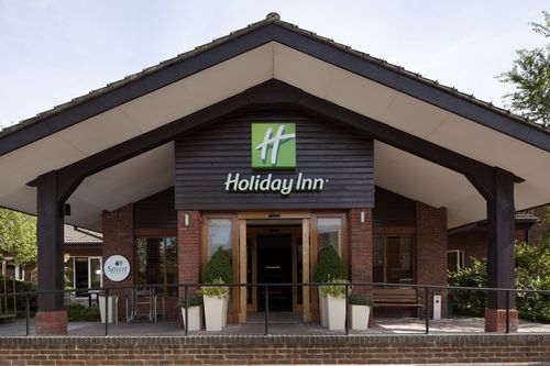 Holiday Inn Guildford GU2 7XZ Holiday Inn Guildford GU2 7XZ