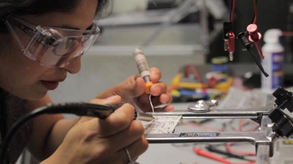 Ali Guarneros Luna KJ6TVO - Image credit NASA Ames