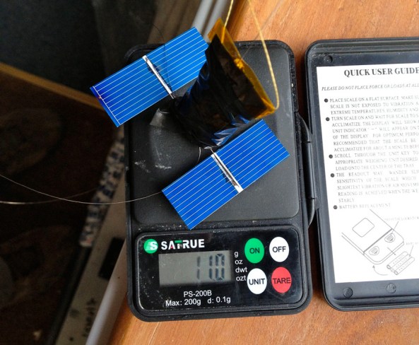 B-64 transmitter payload weighs just 11 grams - Credit Leo Bodnar M0XER