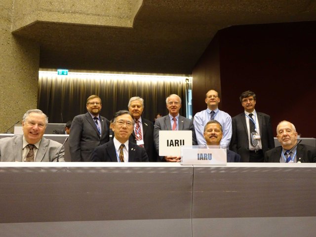 IARU WRC-15 team inside CICG