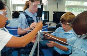 STM students building antenna to receive data from STMSat-1 - Credit Saint Thomas More Cathedral School