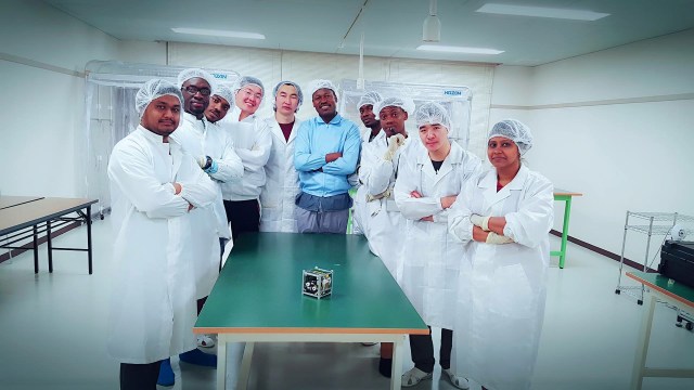 BIRDS CubeSat Engineering Model integration test