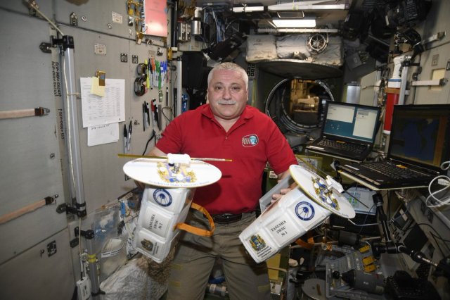 ISS Expedition 52 Commander Fyodor Yurchikhin RN3FI with Tanyusha-SWSU 1 and 2 CubeSats